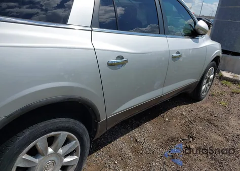 2011 Buick Enclave 1Xl z USA, uszkodzony, nr VIN 5GAKRBED0BJ350863